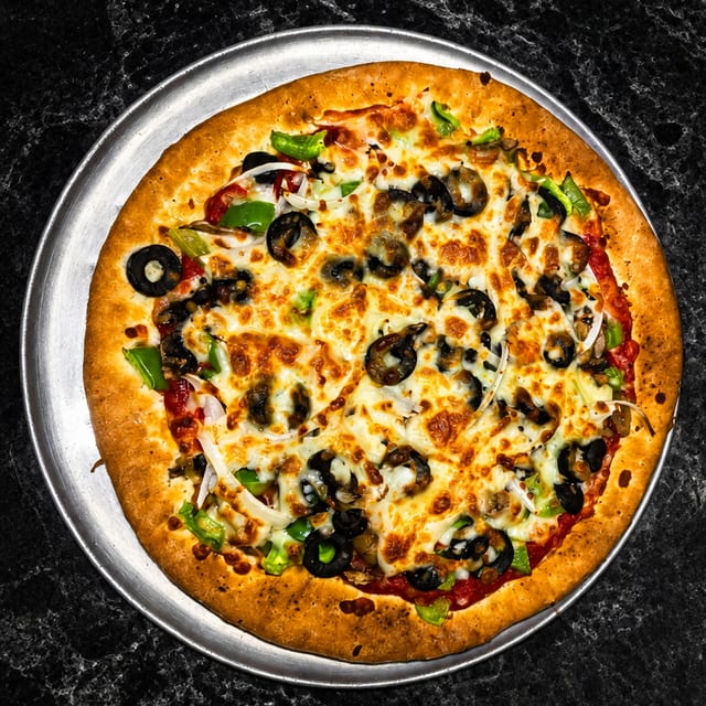 Veggie Pizza 14".
