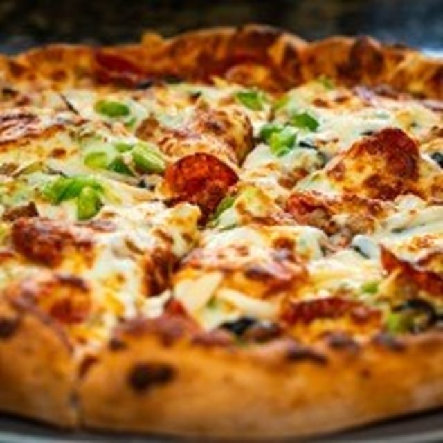 10" House Pizza.